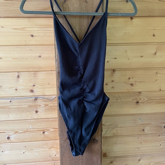 Black Ribbed Bodysuit w/ Spaghetti Straps - Picture 2 of 4